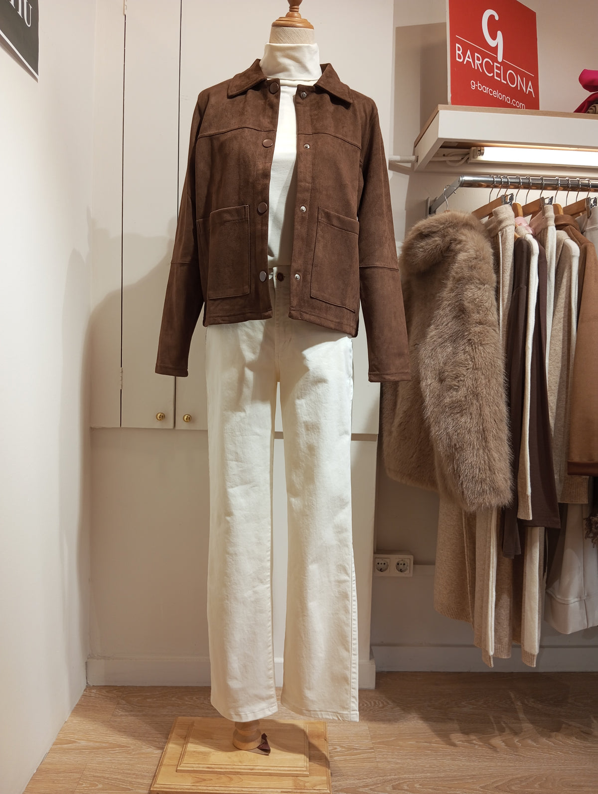 7117204