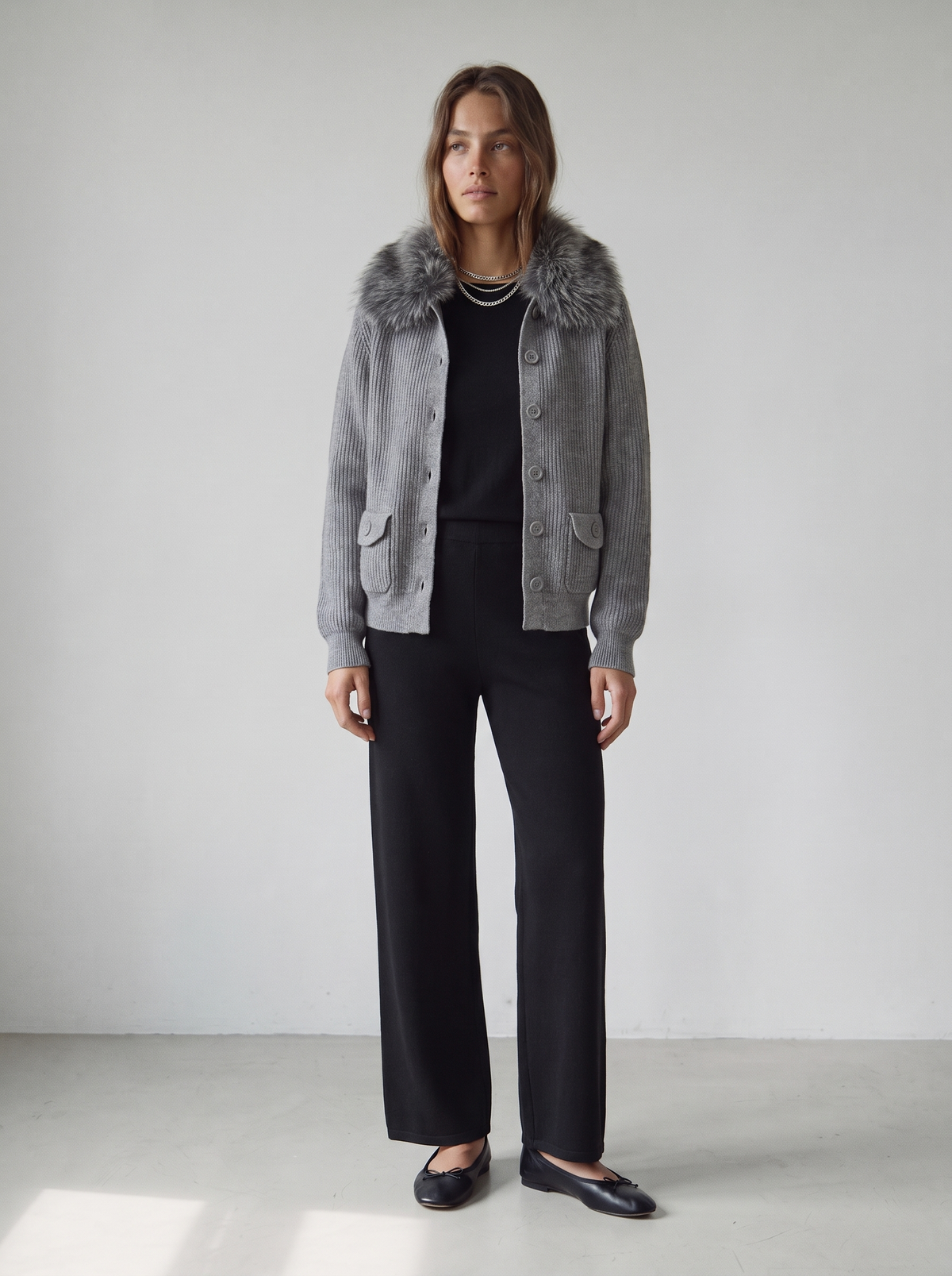Chaqueta de punto con cuello de pelo gris para mujer - G-Barcelona