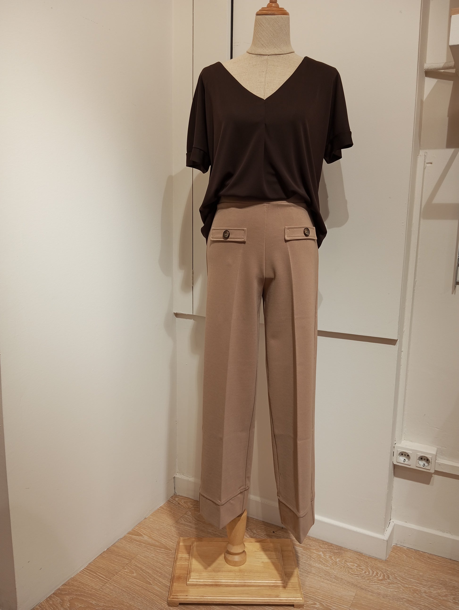 Pantalón cropped camel para mujer - G-Barcelona