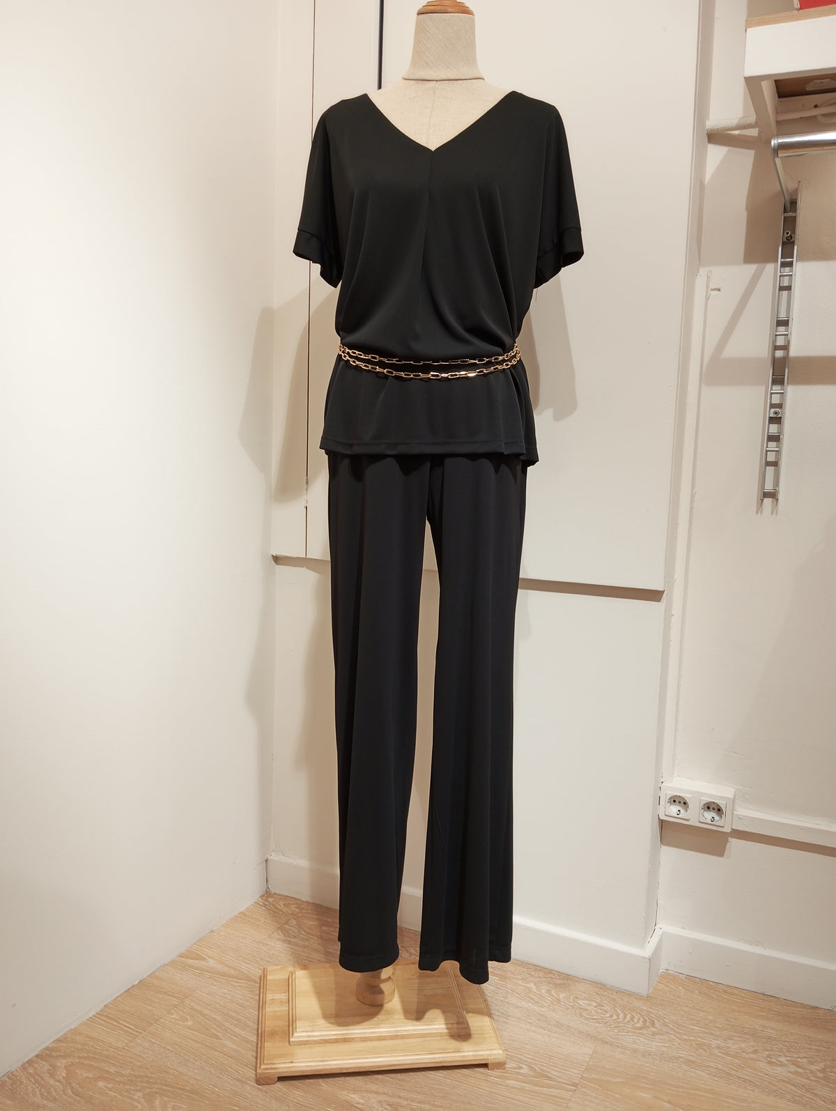 Pantalón fluido de punto negro para mujer - G-Barcelona